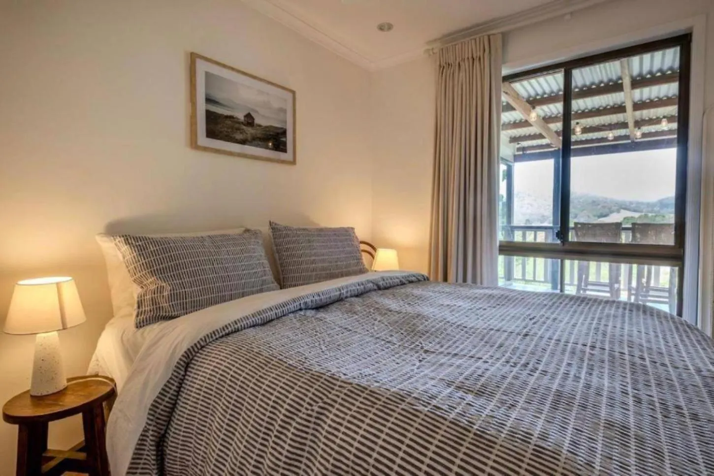 Apartment Acreage Near Currumbin Beach Currumbin Valley
